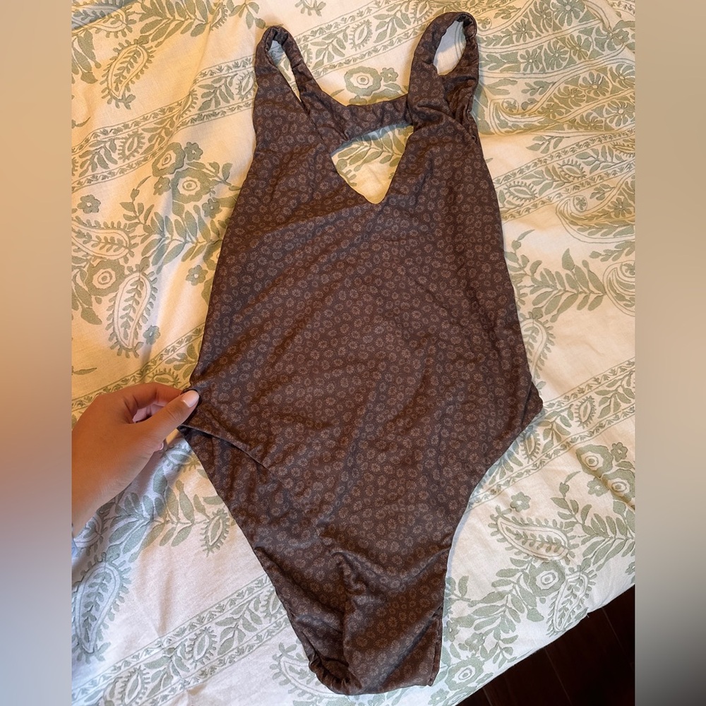 Benoa one piece